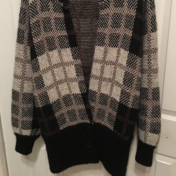 Vintage Winter sweater / Light Coat - Picture 2 of 6